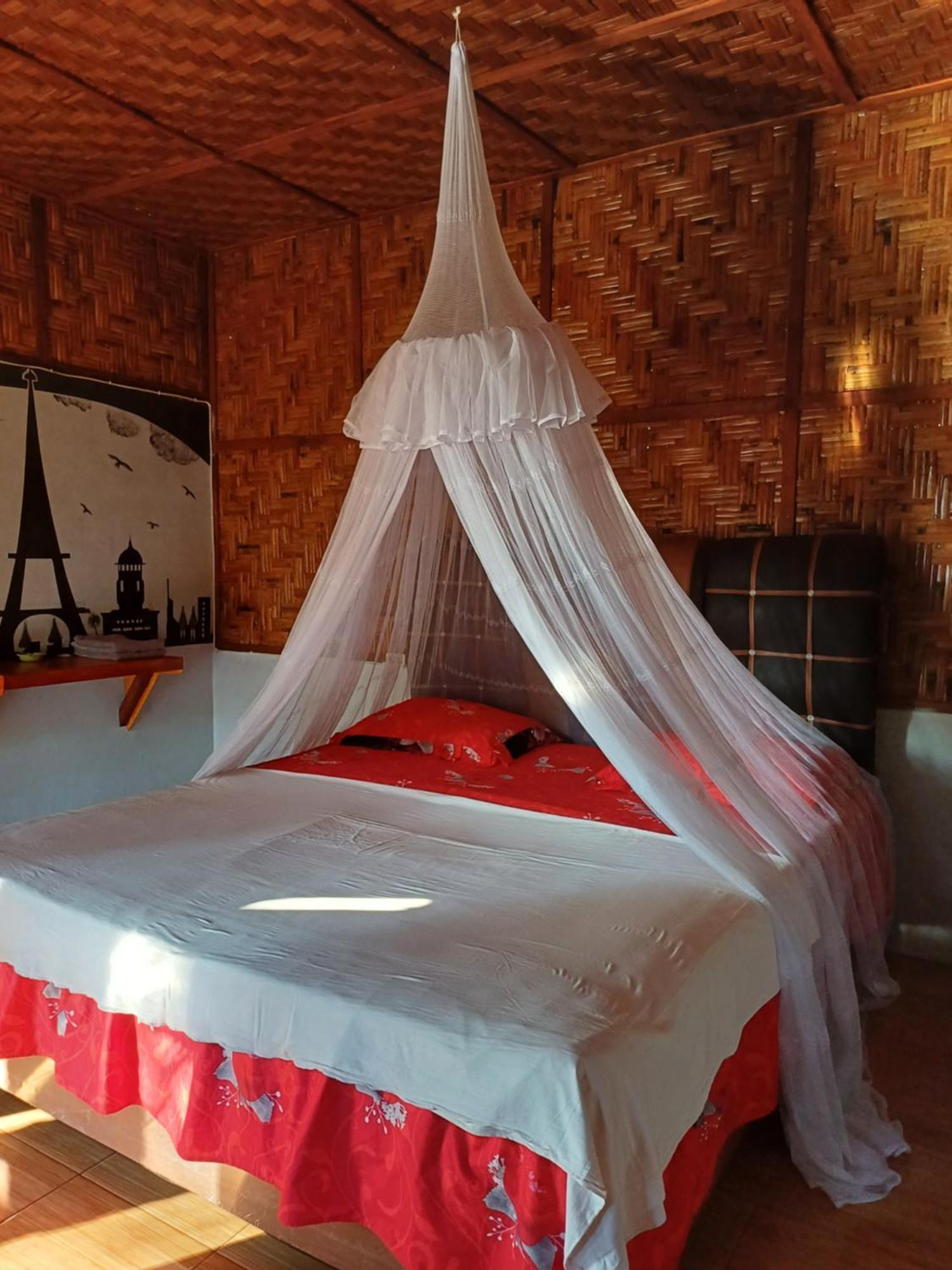 Asim Paris Guesthouse & Jungle Trekking Bukit Lawang Exterior photo
